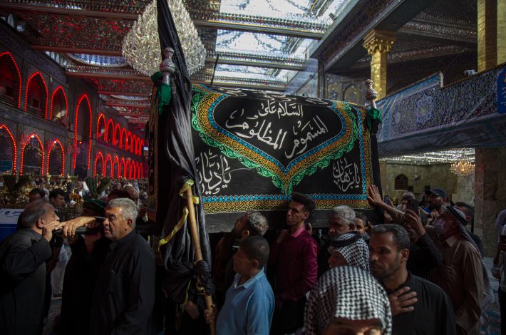 Condolences' Processions commemorate the martyrdom anniversary of Imam al-'Askari (peace be upon him) in Karbala.